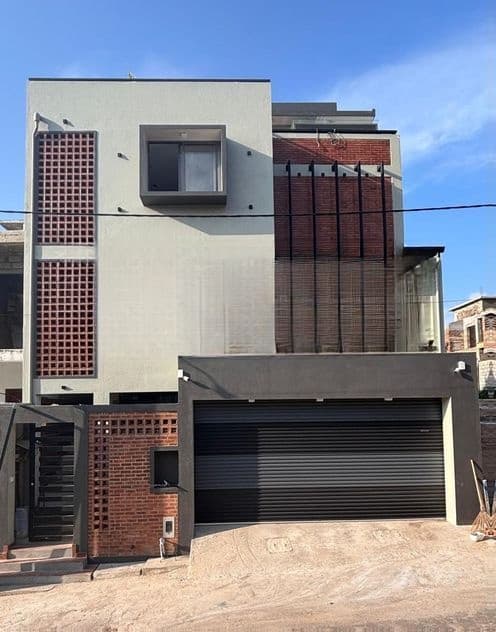 Beautiful New House කටුබැද්ද