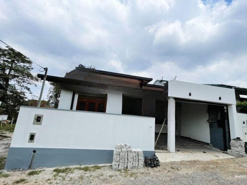 (SU481)🏡✨ Modern Brand-New Single Storey Home Near Vijithpura Ground