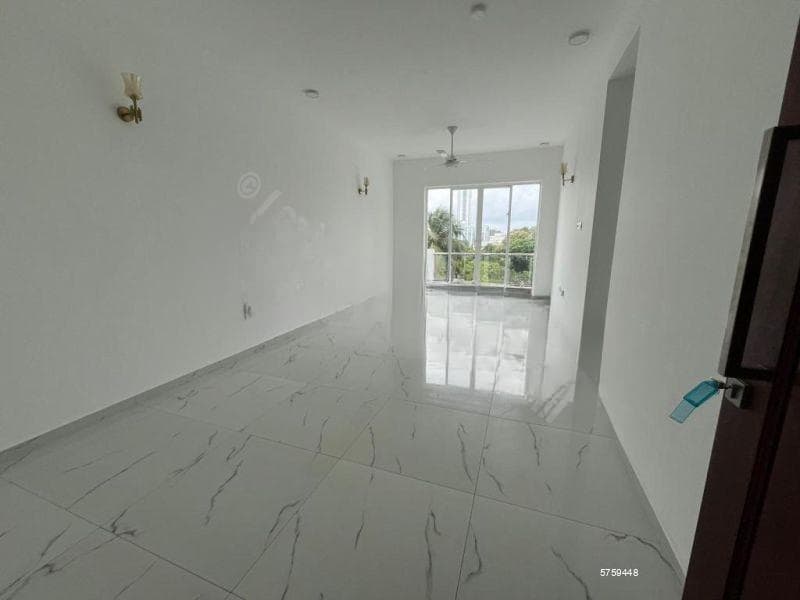 Aston - 03 Bedroom Unfurnished Apartment for Rent in Colombo 05 (A1969)-RENTED
