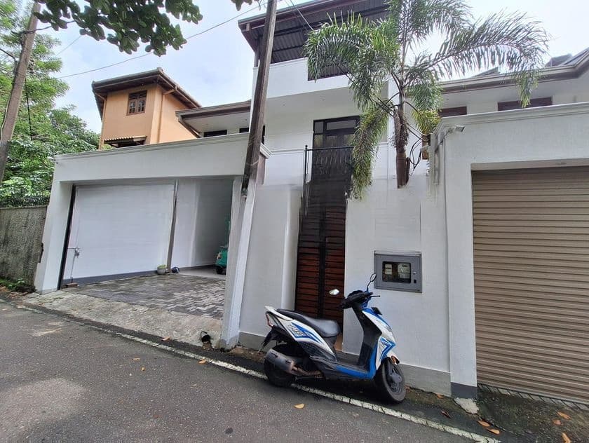 House for Sale Kadawatha Road