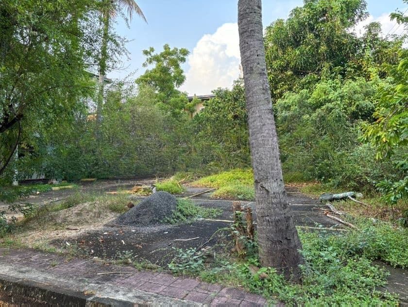 prime location colombo 5 Bare land for sale