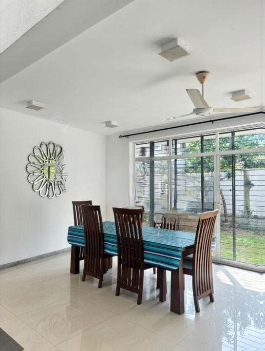4 Bedroom House for Sale in Kalapaluwawa, Rajagiriya