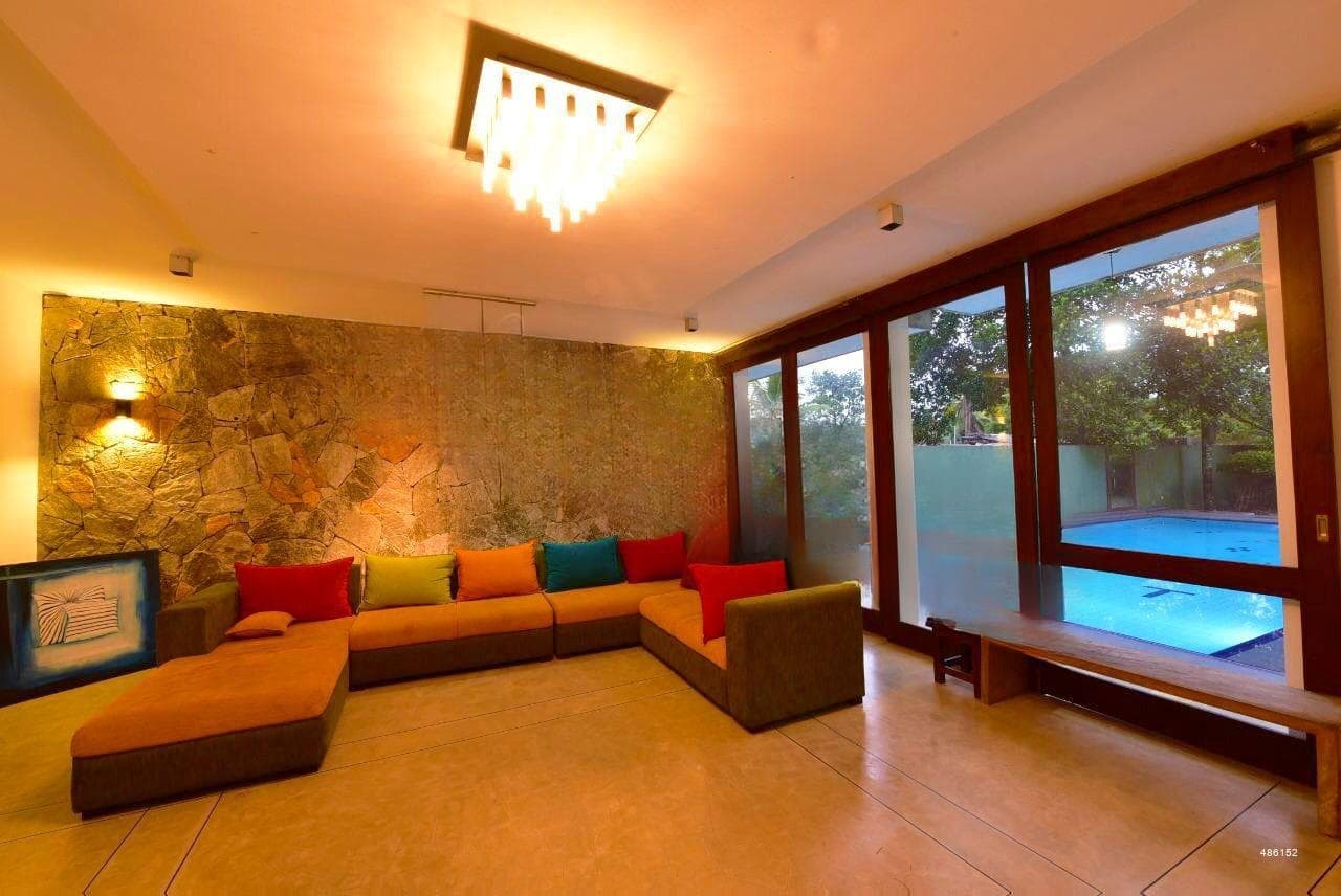 5BR Luxury House with Swimming Pool for Sale in Malabe