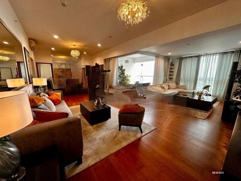 4 Bedroom Apartment for Sale in Rajagiriya