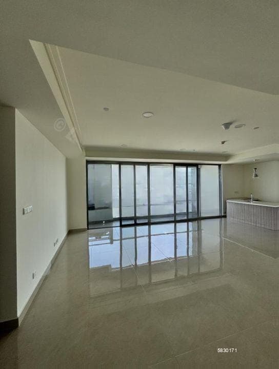 Astoria 4-Bedroom Luxury Apartment with Dual Views for Sale