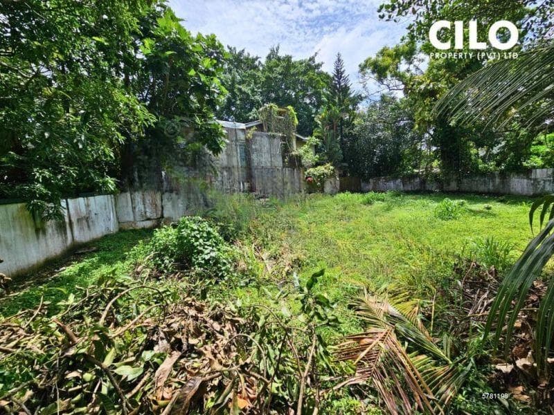 Bare land in Duwa Road available for sale Kotte