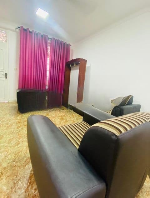 Colombo 06 Apartment for Long-Term Rental (Code: CSPLG0F)