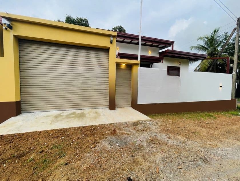 Brand New (AC) Modern House Sale in Kiriwaththuduwa, Homagama