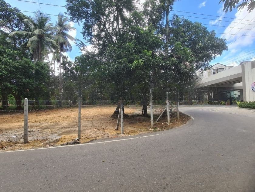 Land for sale in Malabe
