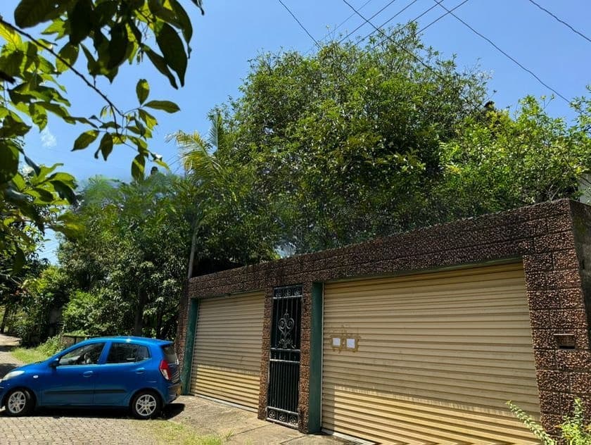 Two Story House for Sale Ds3737