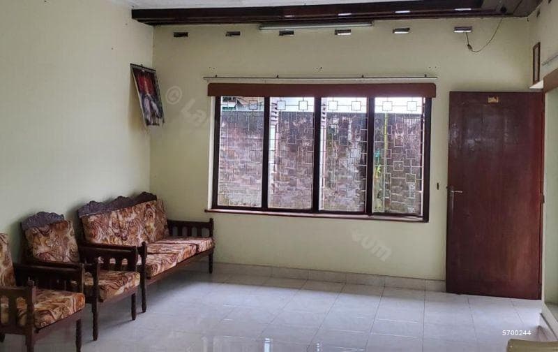 30 Years Old Large Single Storeyed House with 18 Perches - 47 Mn.
