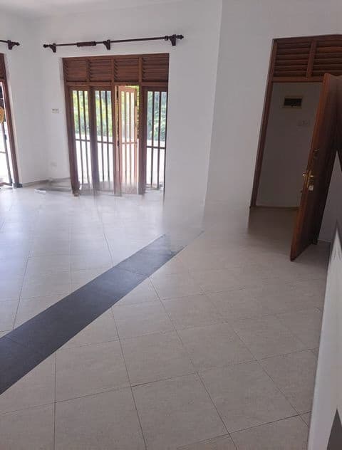 Two storey Luxury Apartment for rent in Nugegoda