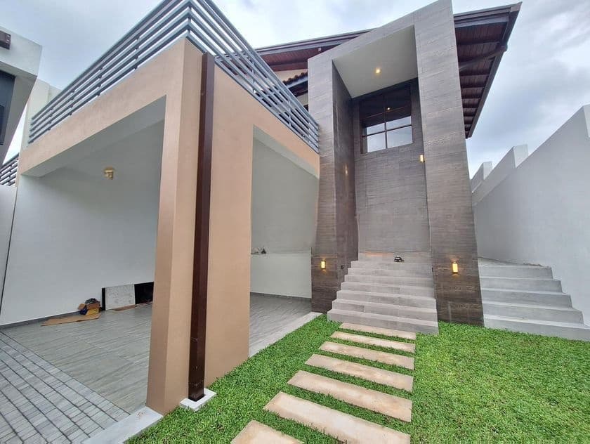 Battaramulla House for Sale