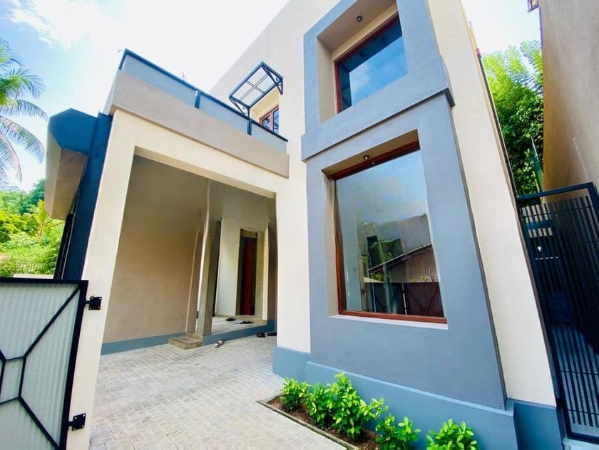 Two-Storey House in Malabe