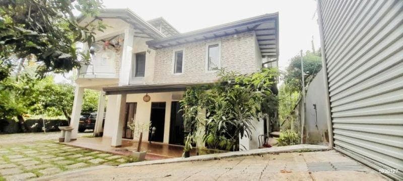 Spacious 2-Storey House for Sale in Piliyandala