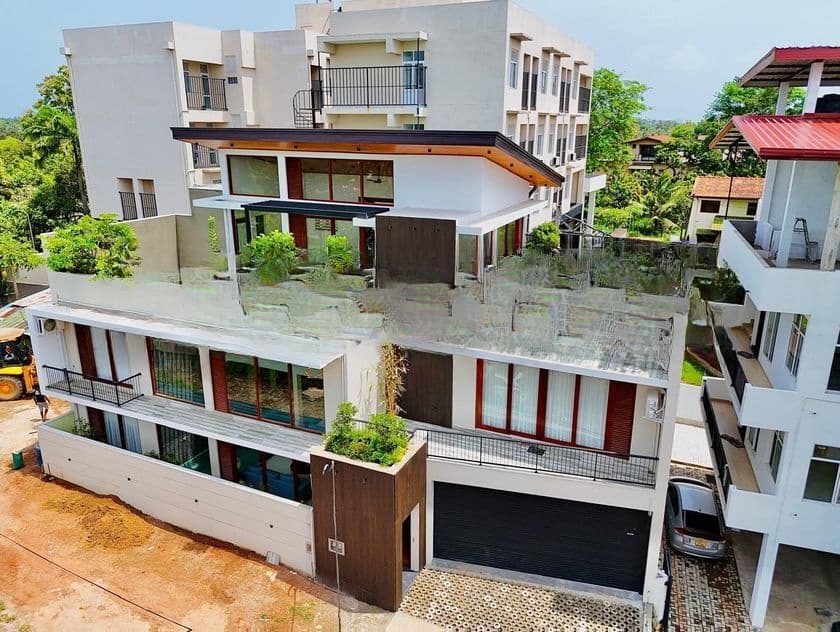 Luxury Fully Furnished Villa for Sale in Werahera, Boralesgamuwa