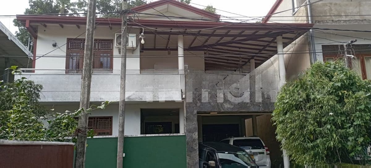 Two Storey House for Sale in Piliyandala