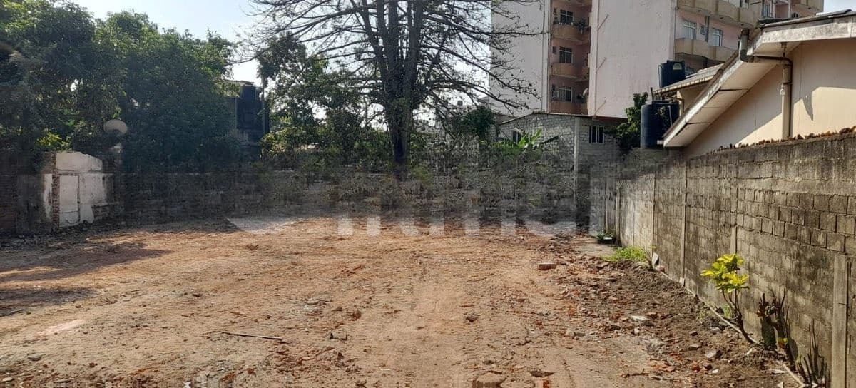 Land For Sale in Saranankara Road Dehiwala