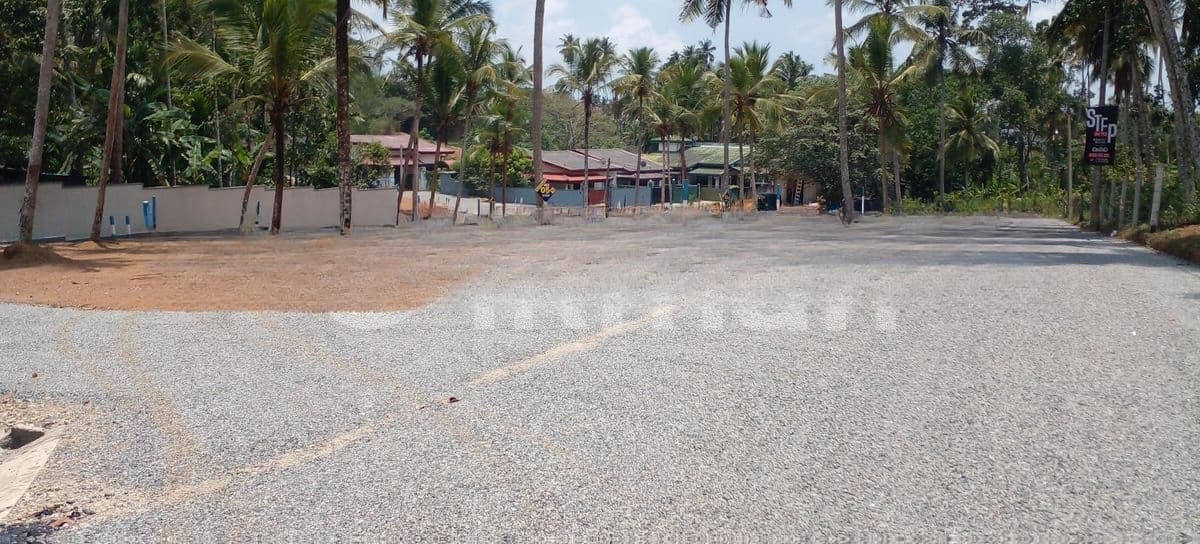 Land for Sale in Kadawatha Webada Road