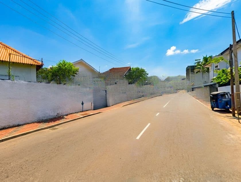 Commercial Land for Sale in Colombo 10