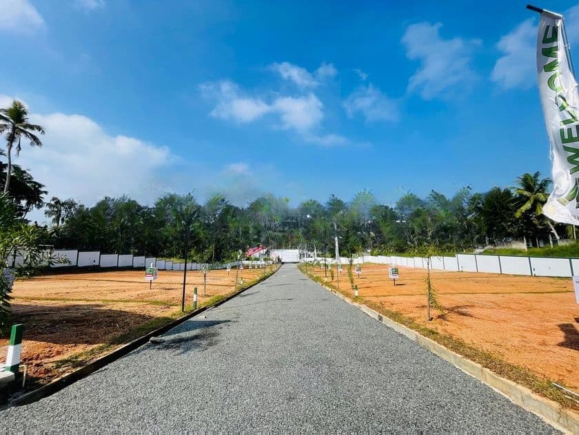 Residential Land Plots for Sale in Athurugiriya
