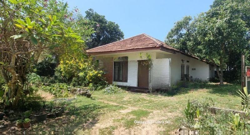 Moratuwa | Uyana Rd | 21 perches | Bare land for sale | 1.75 mn per perch