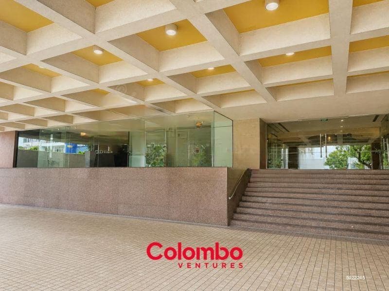 3,000 sqft Ground Floor Glass Frontage Modern Luxury Showroom Building Space for RENT - Main Road, Col.3 - Colpetty