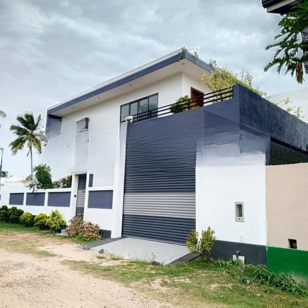 Luxury 2-Storey House for Sale Thimbirigaskatuwa Negombo