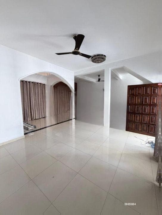 8-Bedroom House for Rent I.B.C Road, Colombo 06