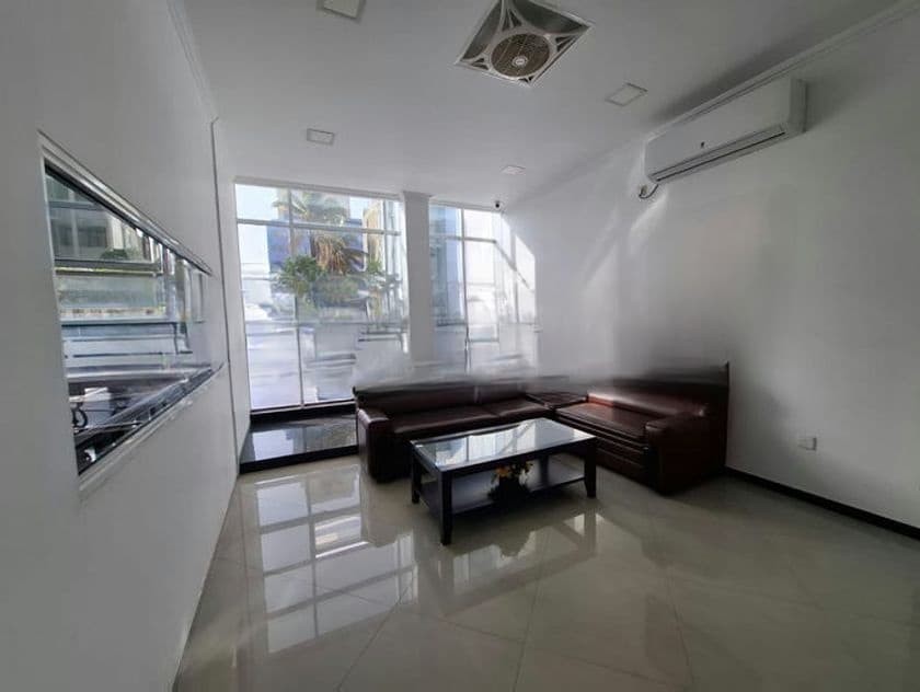 Commercial Office for Rent in Colombo 04 (A6330)