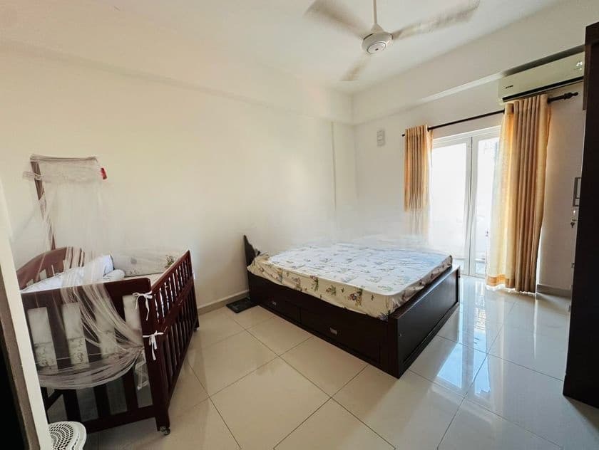 03 Bedroom Semi Furnished Apartment for Sale Kotte