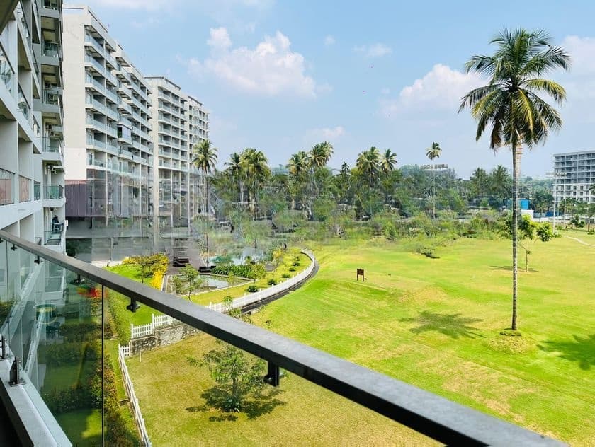 FEW LEFT: B/New Luxury 3/2BR Golf/Garden Apartment For Sale Canterbury