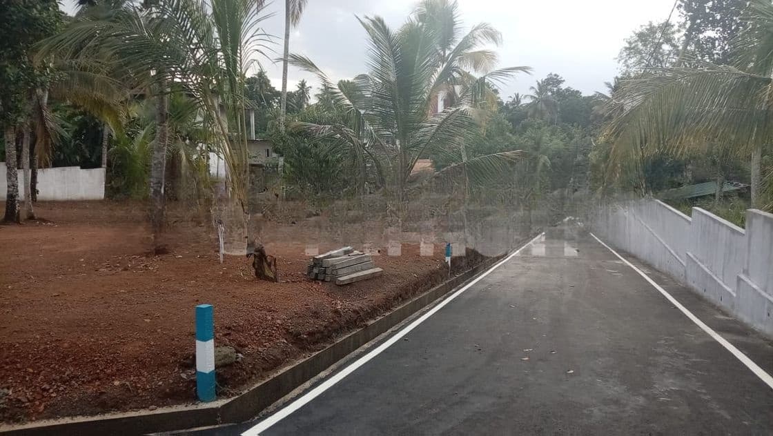 ගාල්ල බද්දේගම බිම් කොටස්