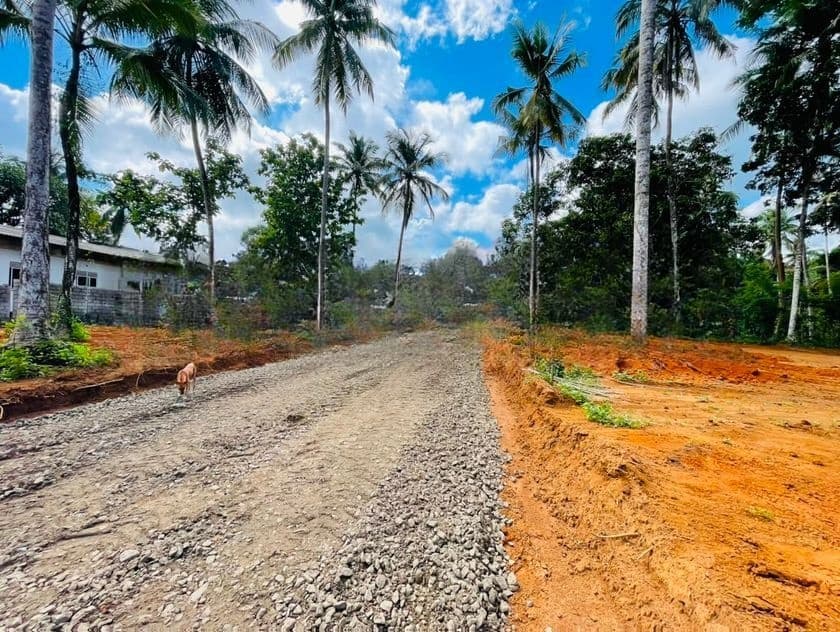 Valuable Land for Sale in Yakkala