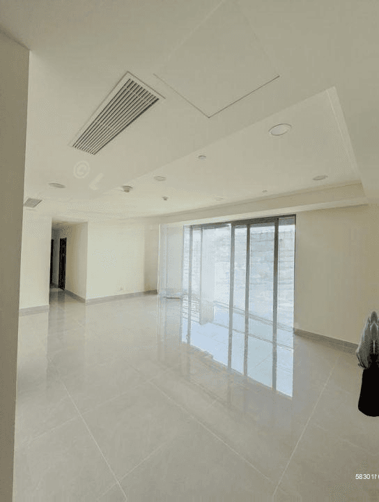 Astoria 3BR Apartment with Stunning Sea & City View for Sale