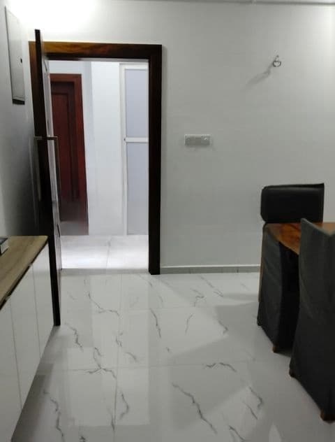 4 Br Luxury Apartment for Sale - Colombo 5