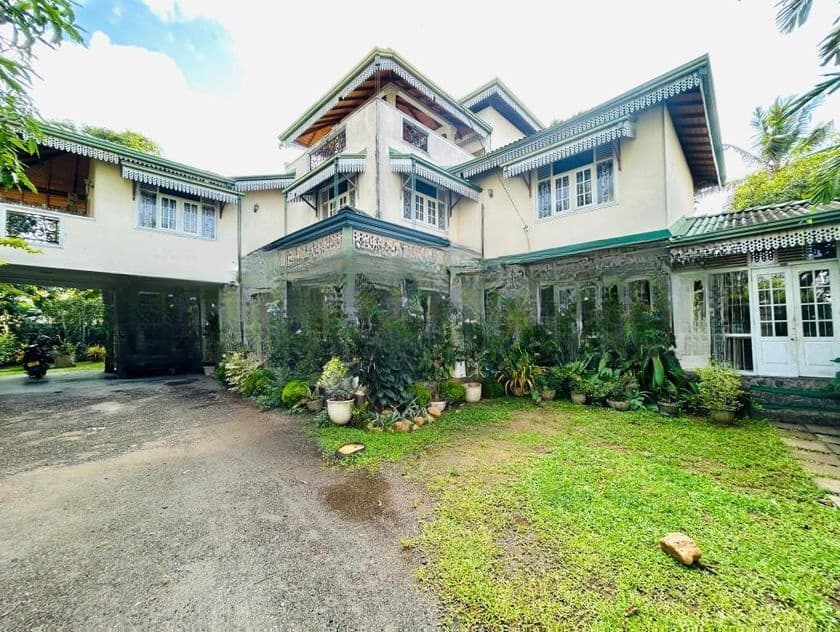 Rajagiriya 3-Storey Luxury House for Sale