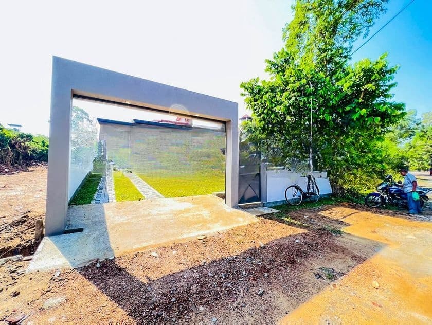 Spacious Brand New House Sale Malabe