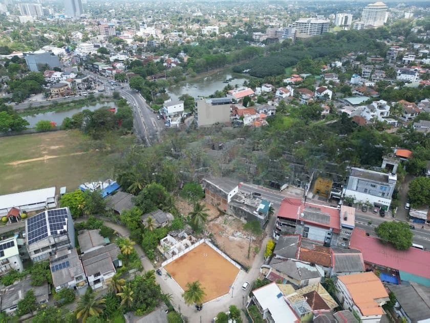පැලවත්ත නගරයෙන් වටිනා ඉඩමක්