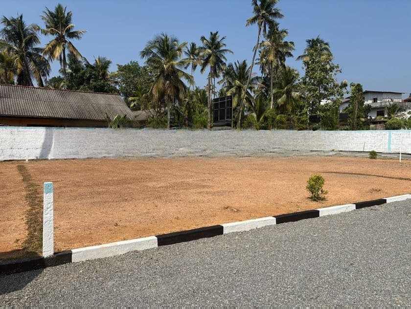 Pannipitiya Walking Distance to 174 Boralla Road Kottwa Land