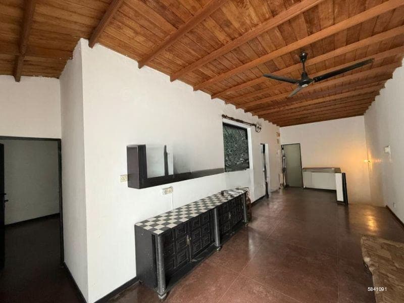 Commercial property for sale in Colombo 5 / 8.9 perches