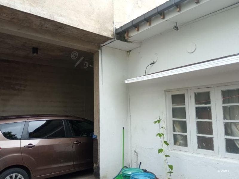 7.2 Perch Land with House for Sale on Off Havelock Road Swarna Road Colombo 5