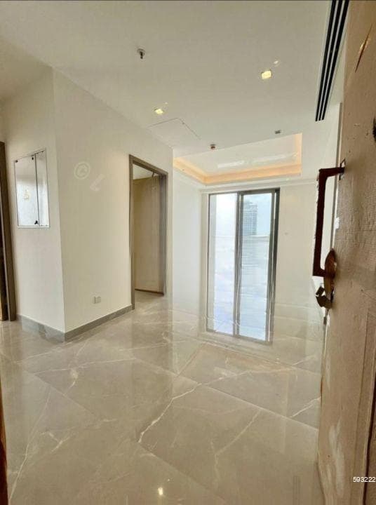 606/brand new/Mount Lavinia views/02beds/for sale in Colombo -03/Kolpity.