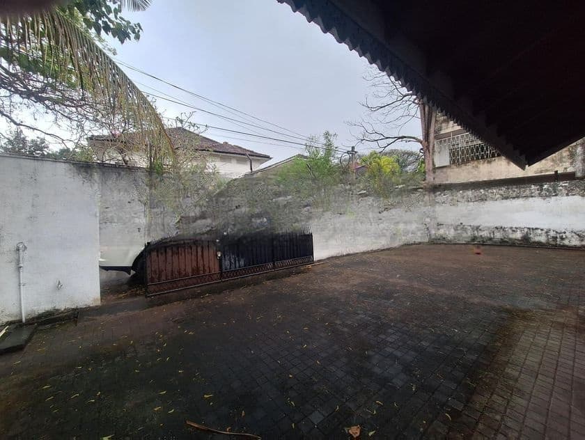 Land with House for Sale Colombo 7