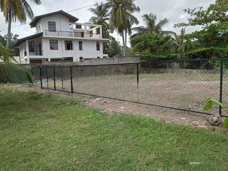 Bare land for rent in Moratuwa