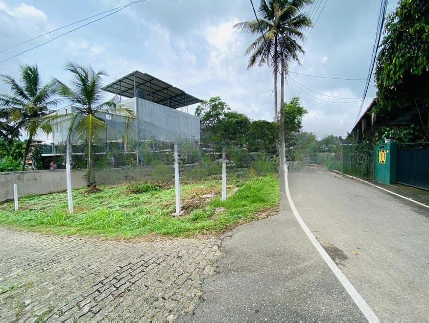 7 Perches Land for Sale – Athurugiriya 50M Bus Root