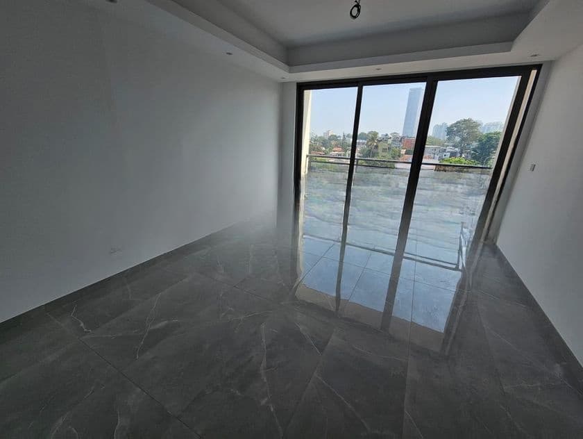 Unfurnished 3 Bed Apartment For Rent in Colombo 05
