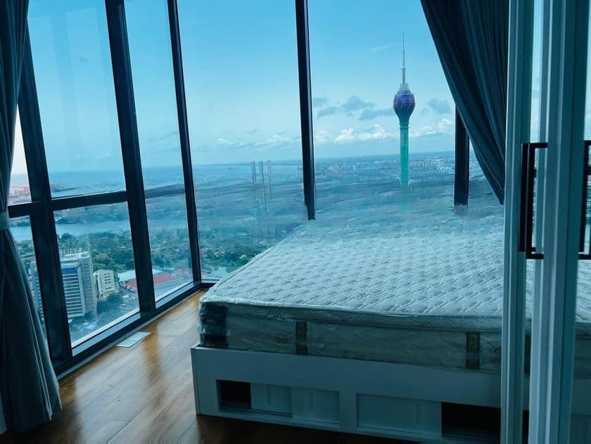 FULLY FURNISHED CAPITAL TWIN PEAKS APARTMENT FOR RENT COLOMBO 2 CHI2536