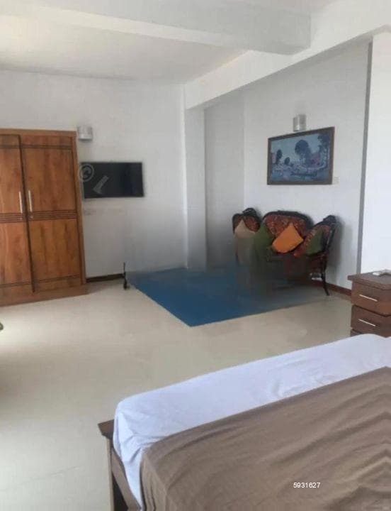 ■ Edmonton Residencies ■ Penthouse Apartment For Sale ■ (NK11548)