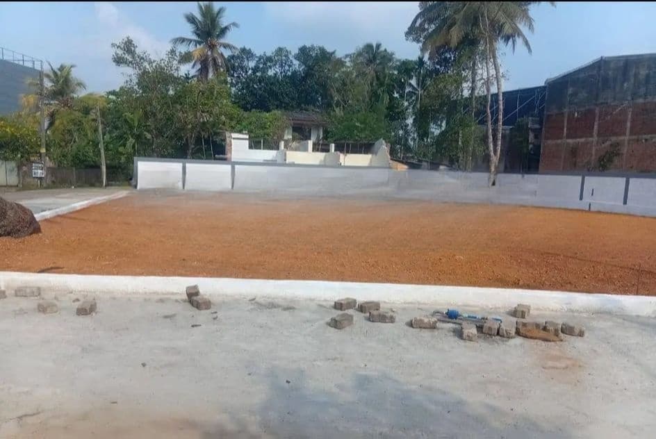 Battaramulla Valuable Land for Sale